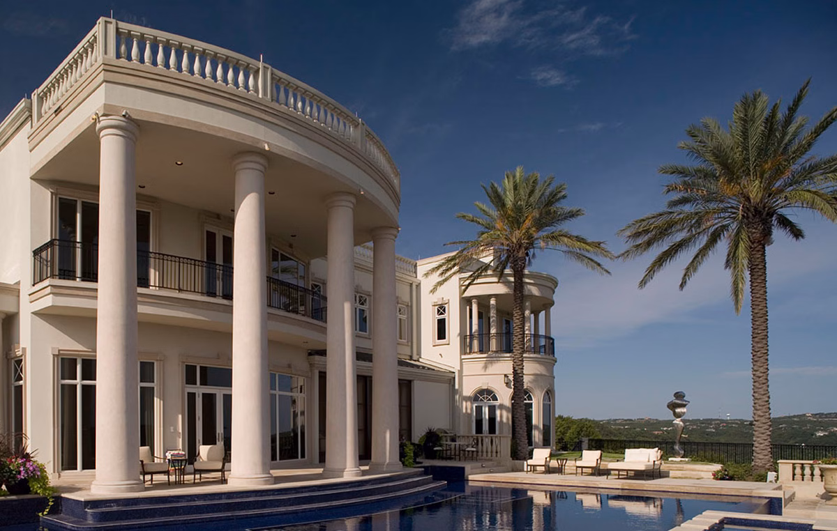 Lake Cliff Residence